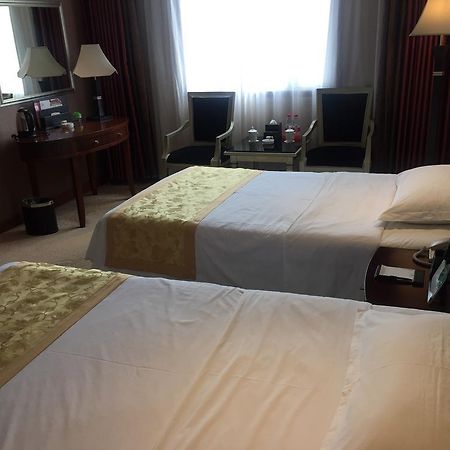 Yunheng Hotel Neijiang Eksteriør bilde