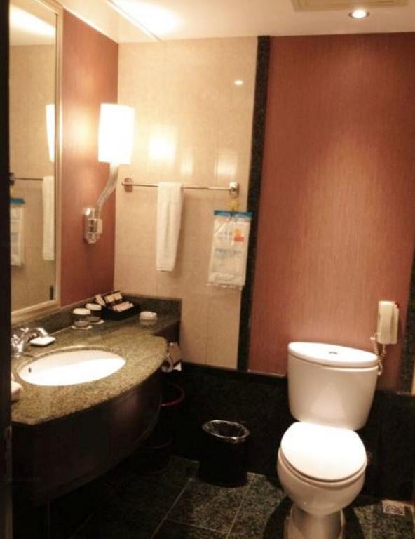 Yunheng Hotel Neijiang Eksteriør bilde