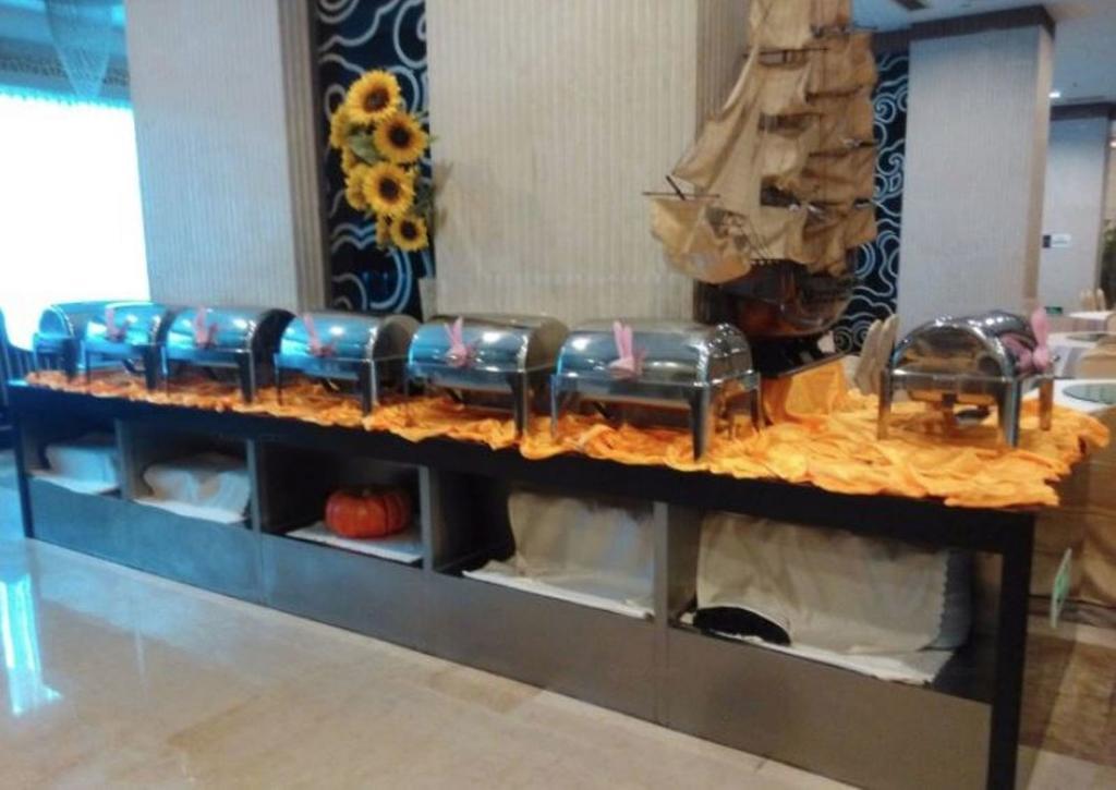 Yunheng Hotel Neijiang Eksteriør bilde
